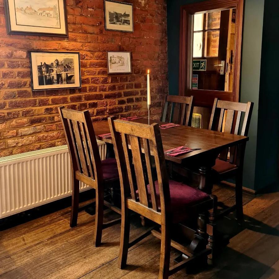 The St Crispin Hotel Worth (Kent)